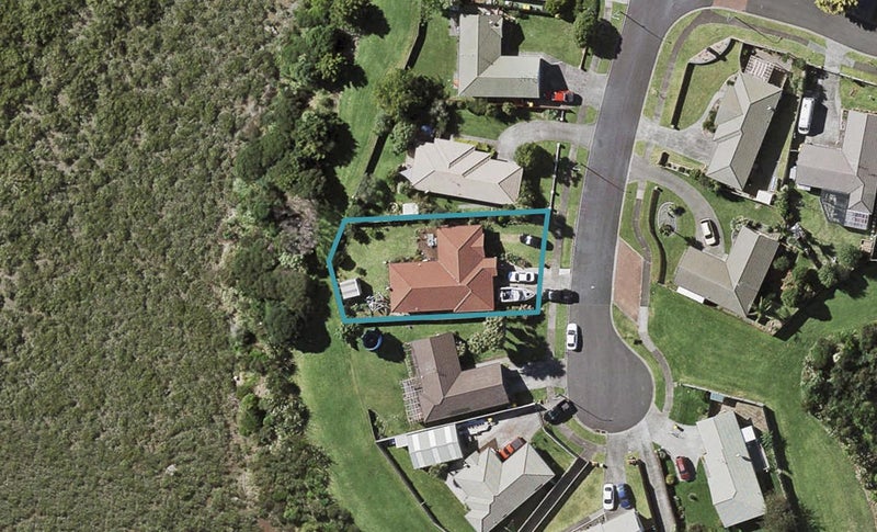43 Davington Way, Burswood, Auckland - Carousel 1