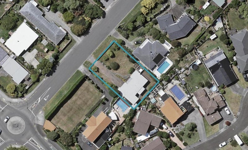 60 Ocean Road, Paraparaumu Beach, Paraparaumu - Carousel 1