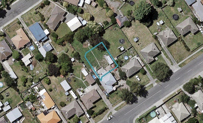 1122 Jellicoe Street, Mayfair, Hastings - Carousel 1
