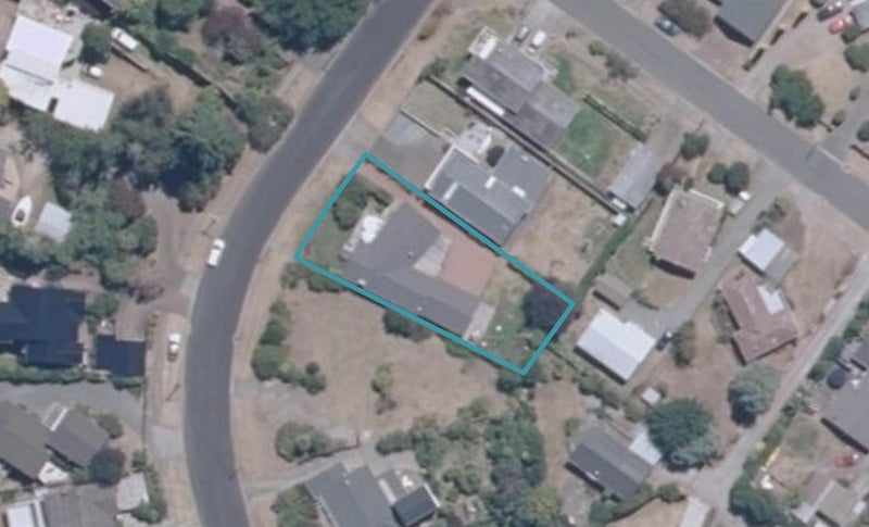 52 Rainbow Drive, Rainbow Point, Taupo - Carousel 1