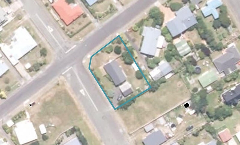 11 Cook Street, Carters Beach, Westport - Carousel 1