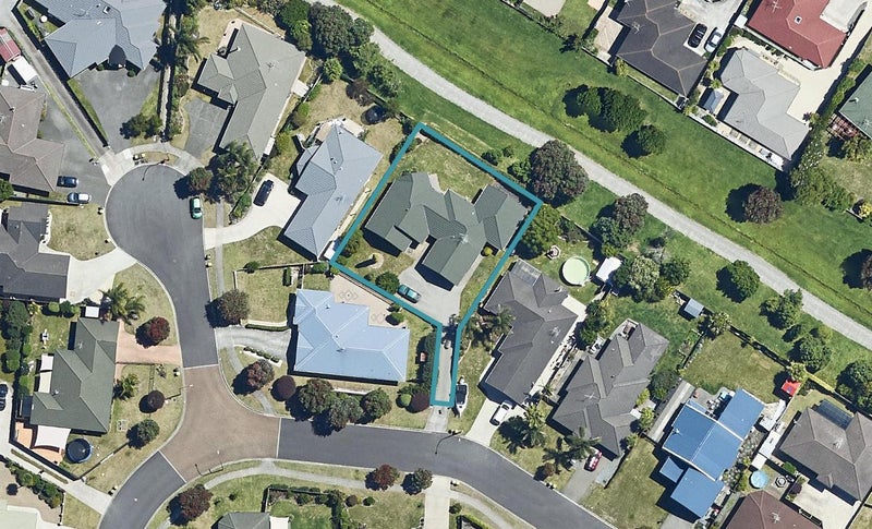 33 Pirika Place, Papamoa Beach, Papamoa - Carousel 1