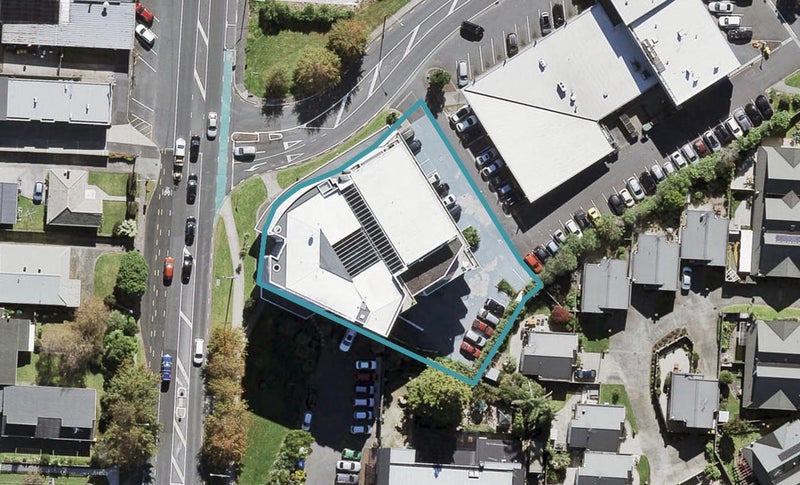 4B/84 Gunner Drive, Te Atatu Peninsula, Auckland - Carousel 1