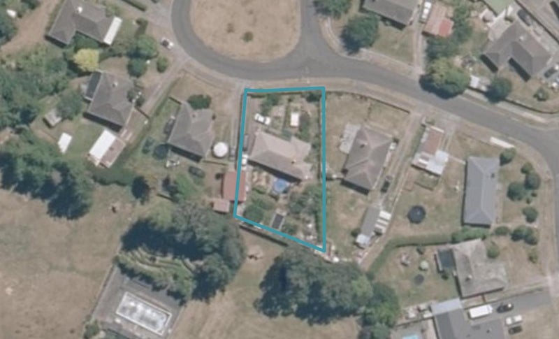 2 Rangiora Crescent, Wairakei, Taupo - Carousel 1