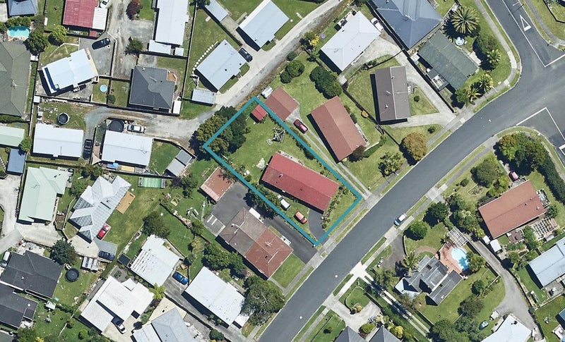 29 Jonathon Street, Brookfield, Tauranga - Carousel 1