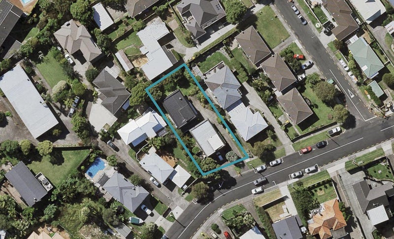 1/23 Nile Road, Milford, Auckland - Carousel 1