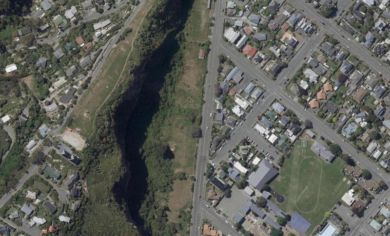 48 Wakefield Avenue, Sumner, Christchurch - Carousel 1