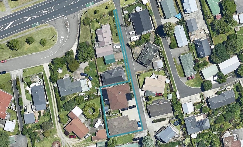 3A Michael Way, Judea, Tauranga - Carousel 1
