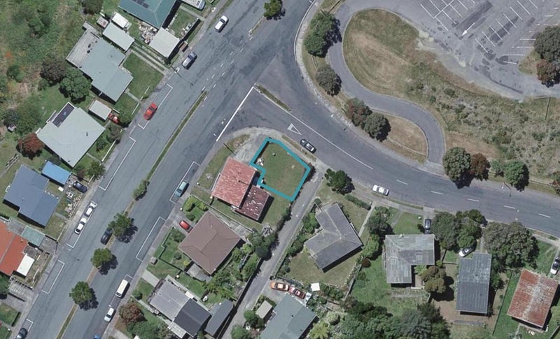 2 Nassau Avenue, Grenada North, Wellington - Carousel 1
