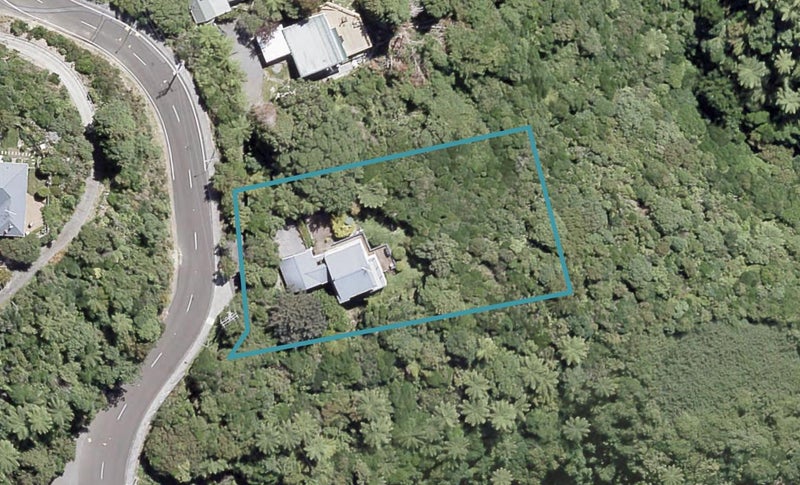 100 Miromiro Road, Normandale, Lower Hutt - Carousel 1