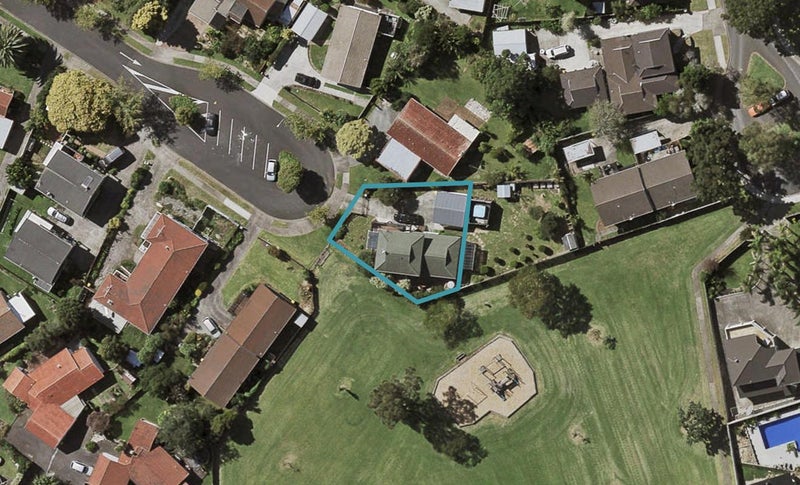 20 Courant Place, Clover Park, Auckland - Carousel 1