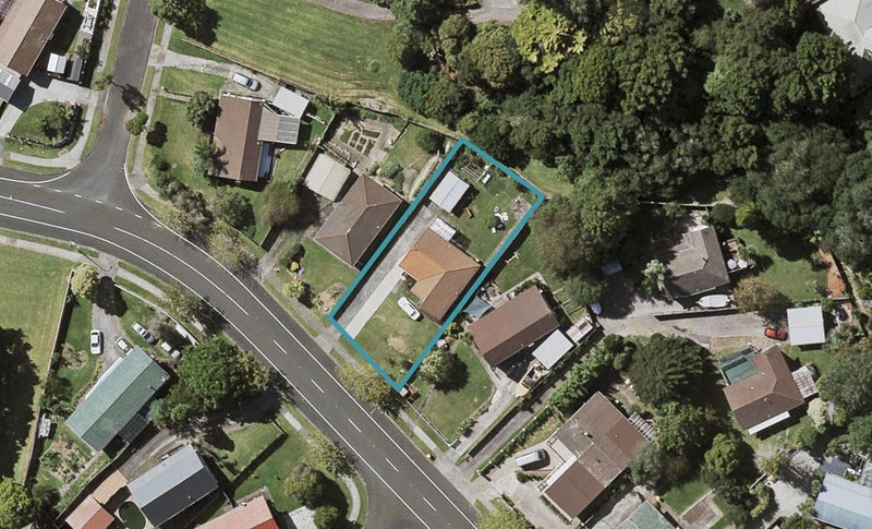 10 Ransom Smyth Drive, Goodwood Heights, Auckland - Carousel 1