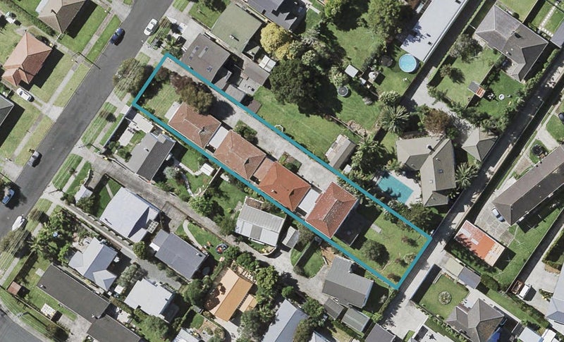 3/86 Eversleigh Road, Belmont, Auckland - Carousel 1