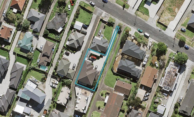 20 Stamford Park Road, Mount Roskill, Auckland - Carousel 1