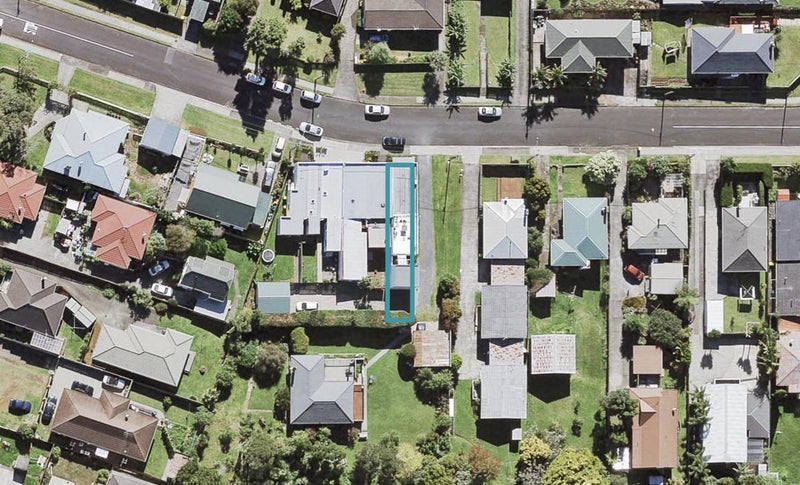 11 Tane Street, New Lynn, Auckland - Carousel 1