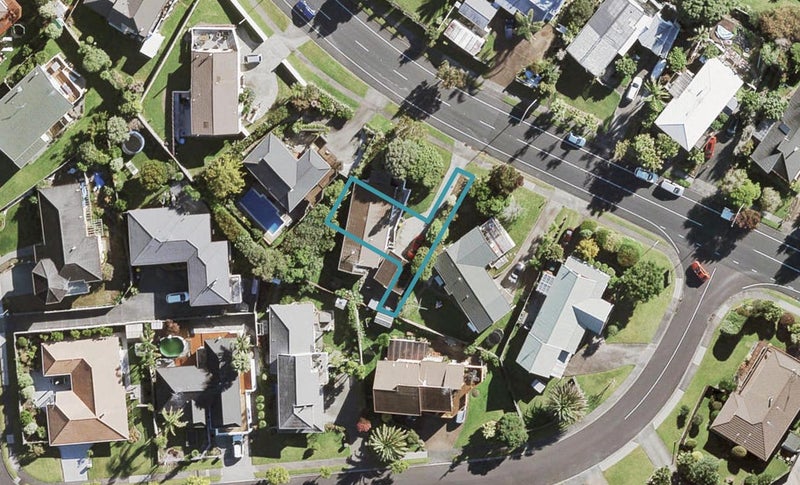 17B Marina View Drive, West Harbour, Auckland - Carousel 1