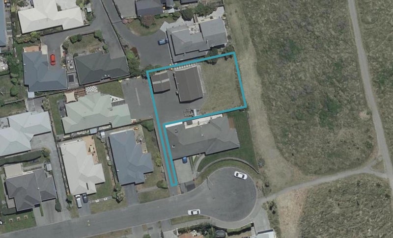 11 Stout Street, Waimairi Beach, Christchurch - Carousel 1