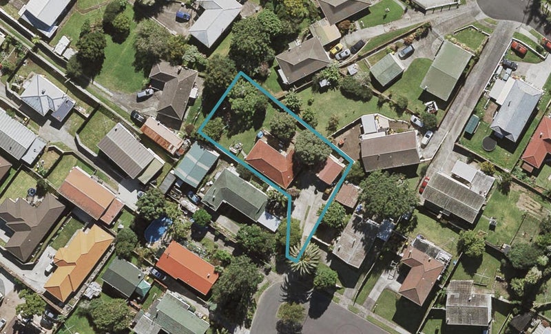 9B Lismore Place, Papatoetoe, Auckland - Carousel 1