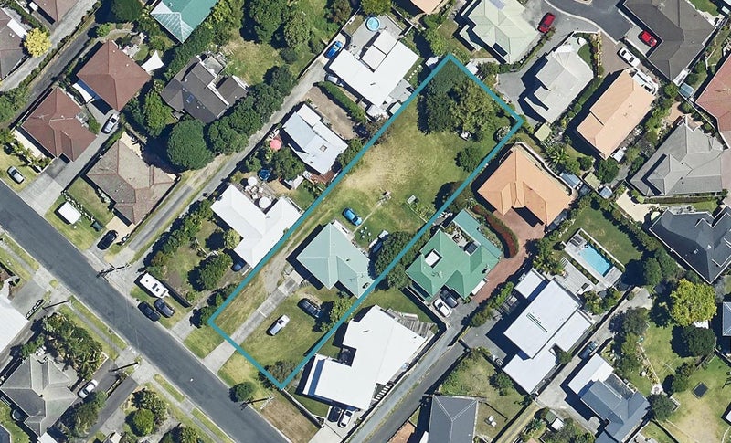225 VALLEY ROAD, Mount Maunganui, Tauranga - Carousel 1