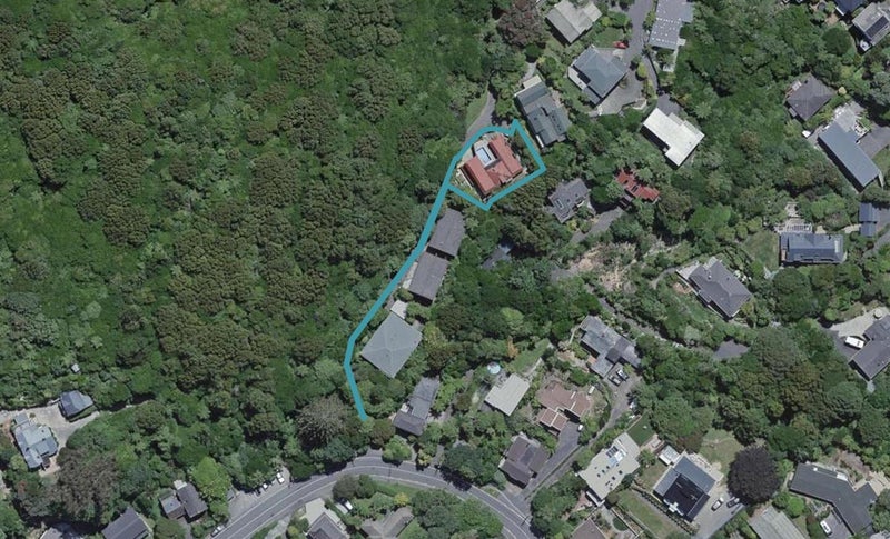 54 Simla Crescent, Khandallah, Wellington - Carousel 1