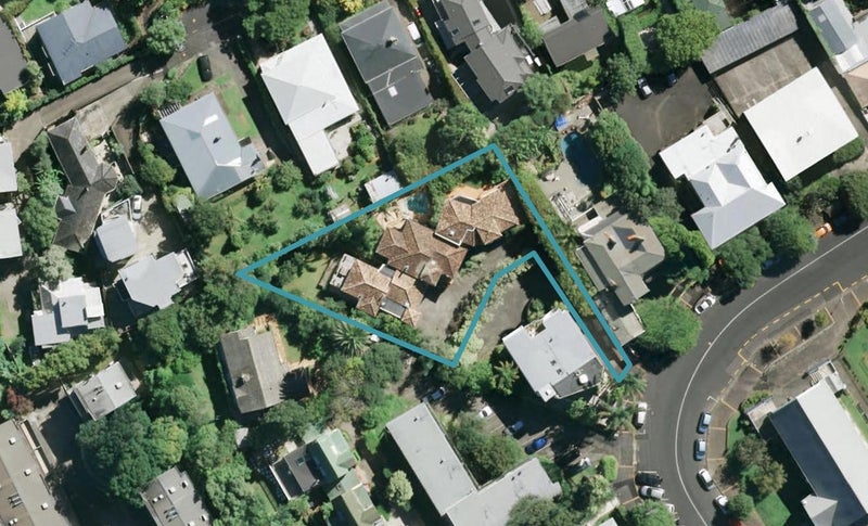 1/9 Birdwood Crescent, Parnell, Auckland - Carousel 1