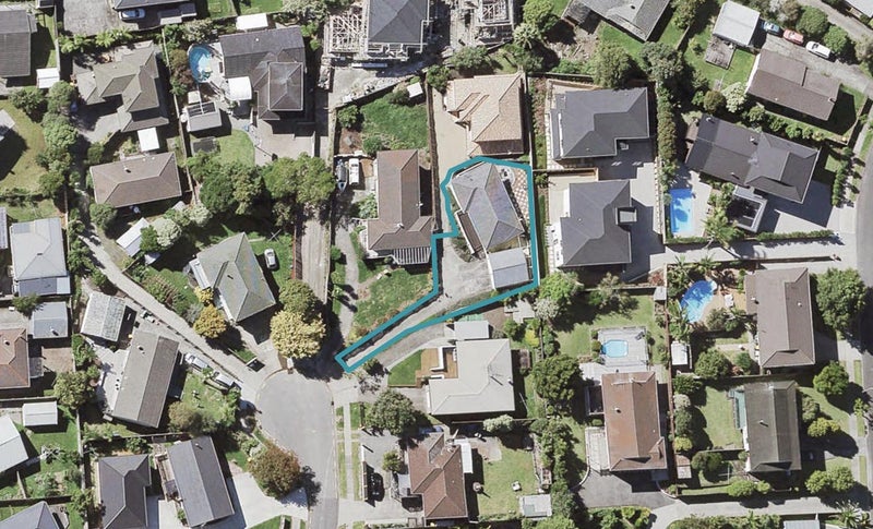 25 Ervine Place, Bucklands Beach, Auckland - Carousel 1