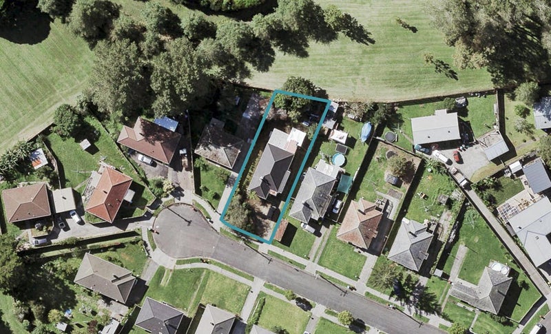 9 Leaside Lane, Glen Innes, Auckland - Carousel 1