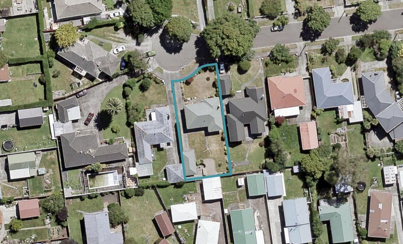17 Hall Grove, Ebdentown, Upper Hutt - Carousel 1