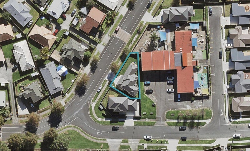 71 Gadsby  Road, Favona, Auckland  - Carousel 1