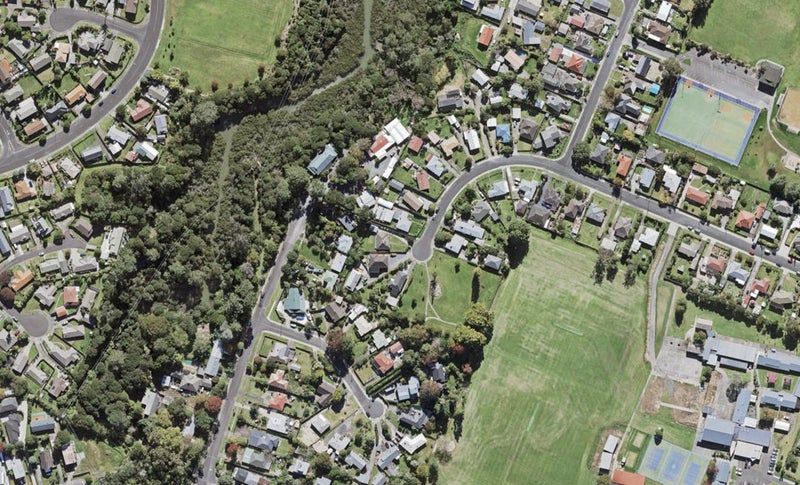 49 Nile Road, Kelston, Auckland - Carousel 1