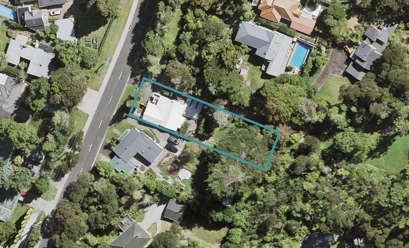 122 Konini Road, Titirangi, Auckland - Carousel 1