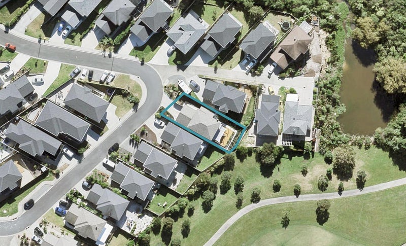 33 Buccaneer Court, Gulf Harbour, Whangaparaoa - Carousel 1