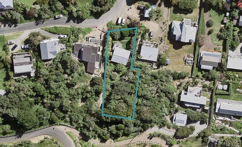3 Seventh Avenue, Onetangi, Waiheke Island - Carousel 1