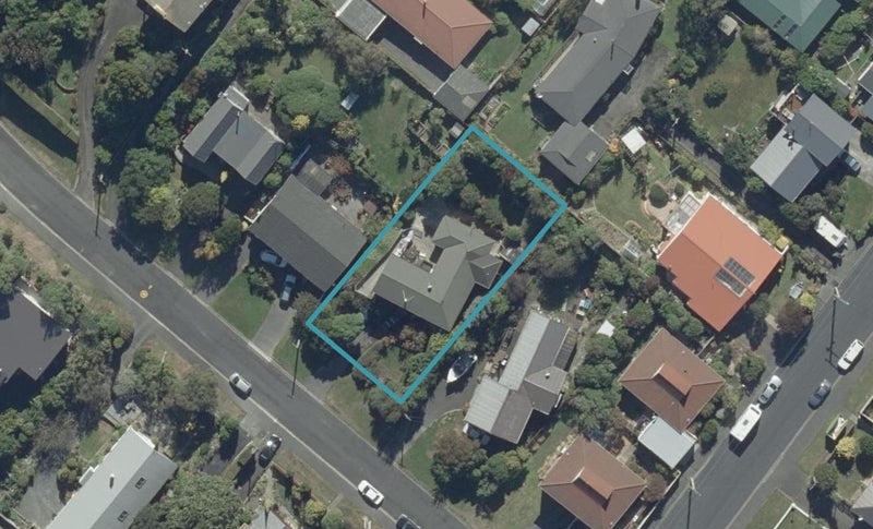 4 Danube Street, Vauxhall, Dunedin - Carousel 1