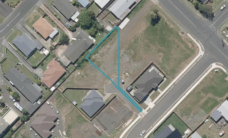 6 Leicester Place, Springvale, Whanganui - Carousel 1