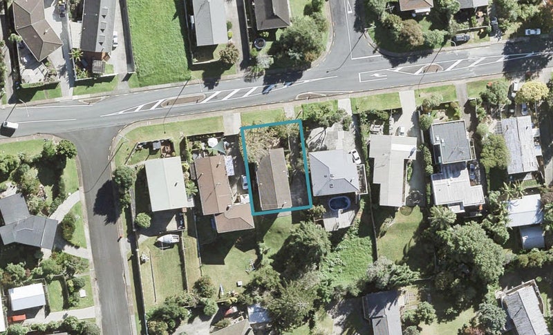 52 Glamorgan Drive, Torbay, Auckland - Carousel 1