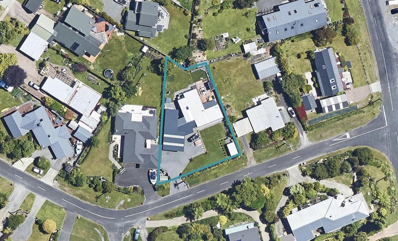 6 Benn Road, Lake Okareka, Rotorua - Carousel 1