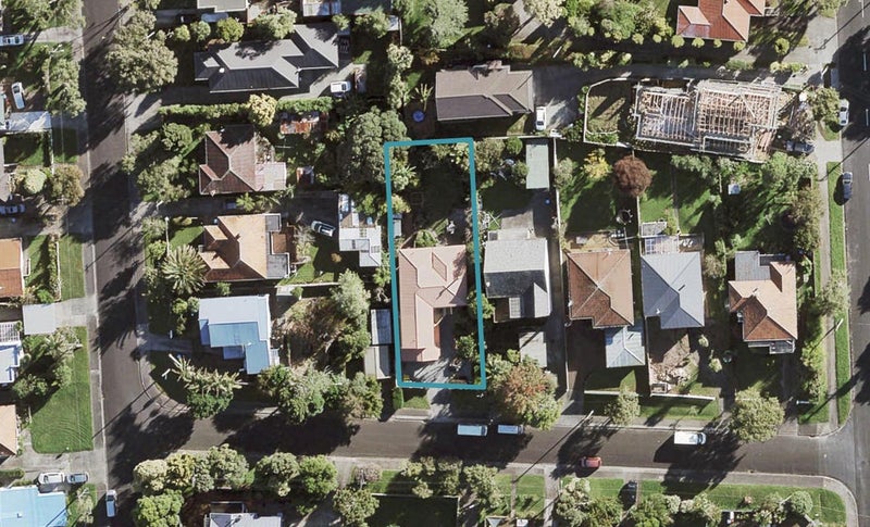 4 Leinster Street, New Windsor, Auckland - Carousel 1