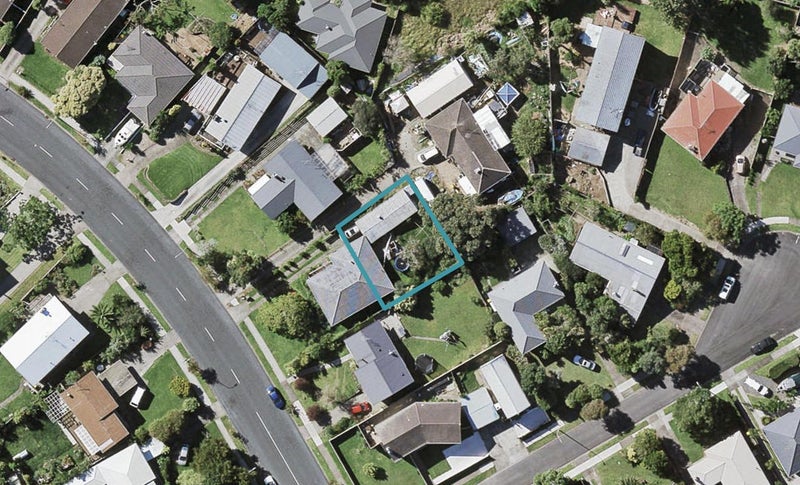 28 Larne Avenue, Pakuranga Heights, Auckland - Carousel 1