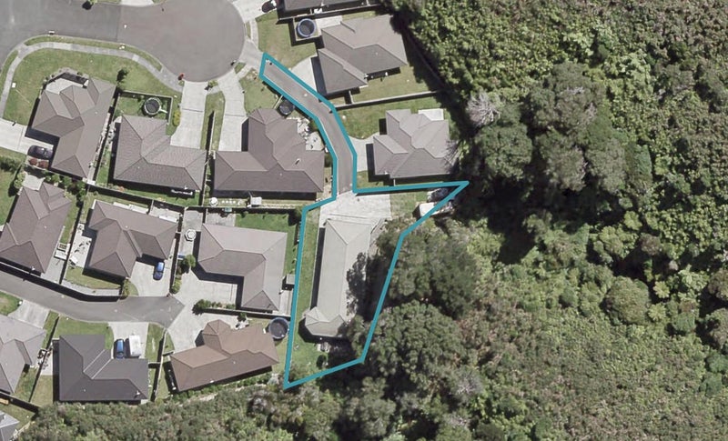 8 Boleyn Close, Kingsley Heights, Upper Hutt - Carousel 1