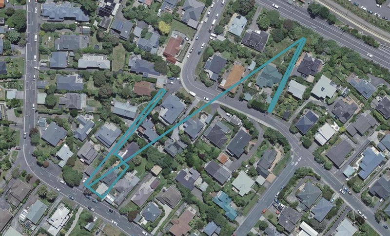 21 Ngatoto Street, Khandallah, Wellington - Carousel 1