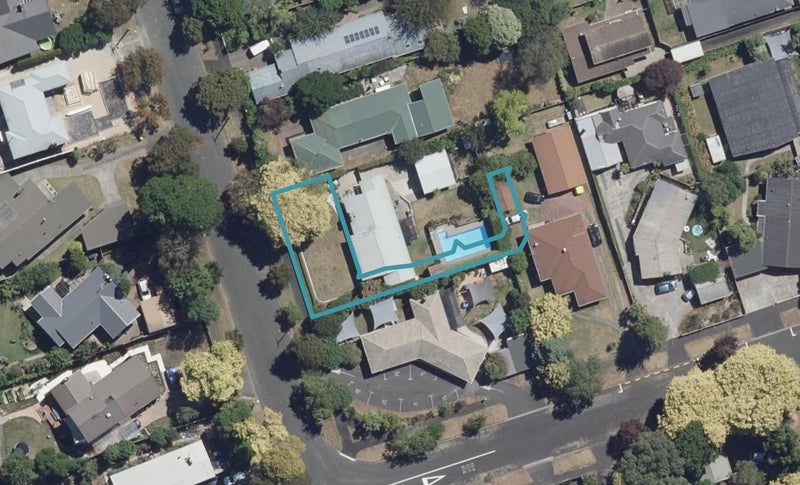 1/36 Queenwood Avenue, Queenwood, Hamilton - Carousel 1