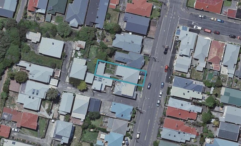 342 Adelaide Road, Newtown, Wellington - Carousel 1