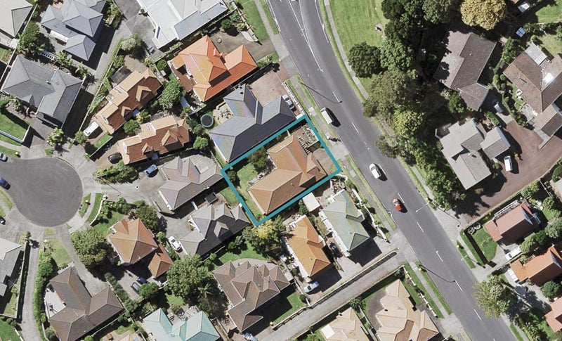 37 Fortunes Road, Half Moon Bay, Auckland - Carousel 1