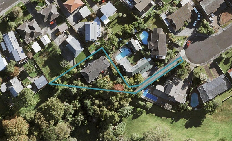 36 Fairway Drive, Mount Roskill, Auckland - Carousel 1
