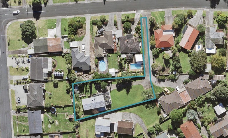 49 Kirby Street, Glendene, Auckland - Carousel 1