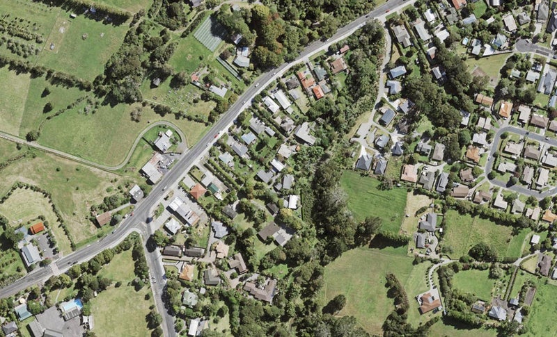 542C West Coast Road, Oratia, Auckland - Carousel 1