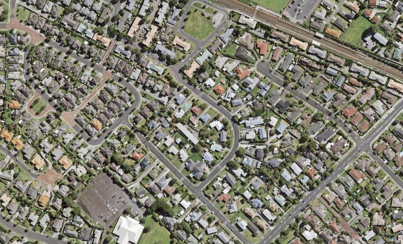 5/12 Statesman Street, Henderson, Auckland - Carousel 1