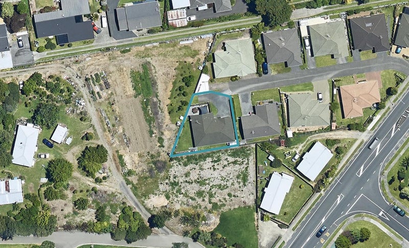 7 Abbey Way, Judea, Tauranga - Carousel 1
