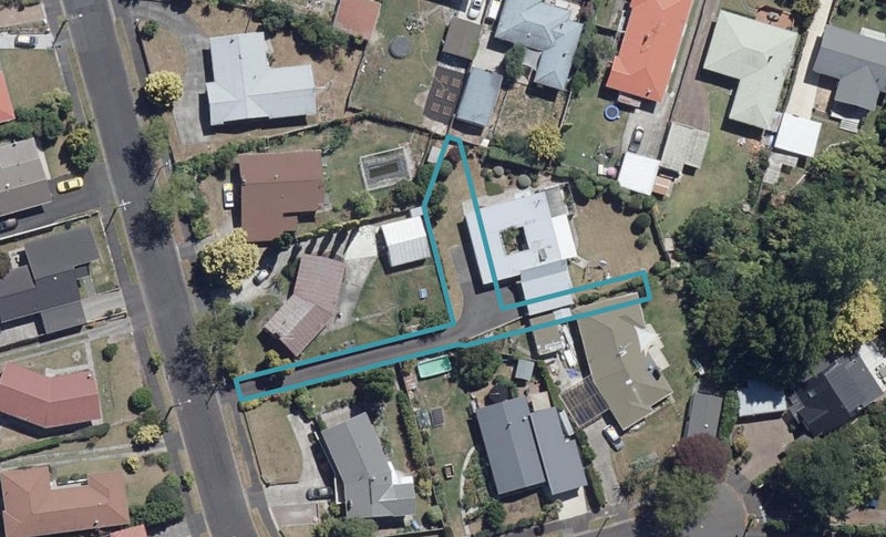 1/9 Beverley Crescent, Hillcrest, Hamilton - Carousel 1